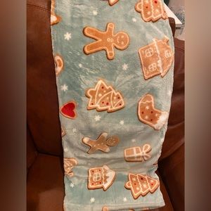Gingerbread House throw blanket - Gingerbread Blanket 60x70 Oversized